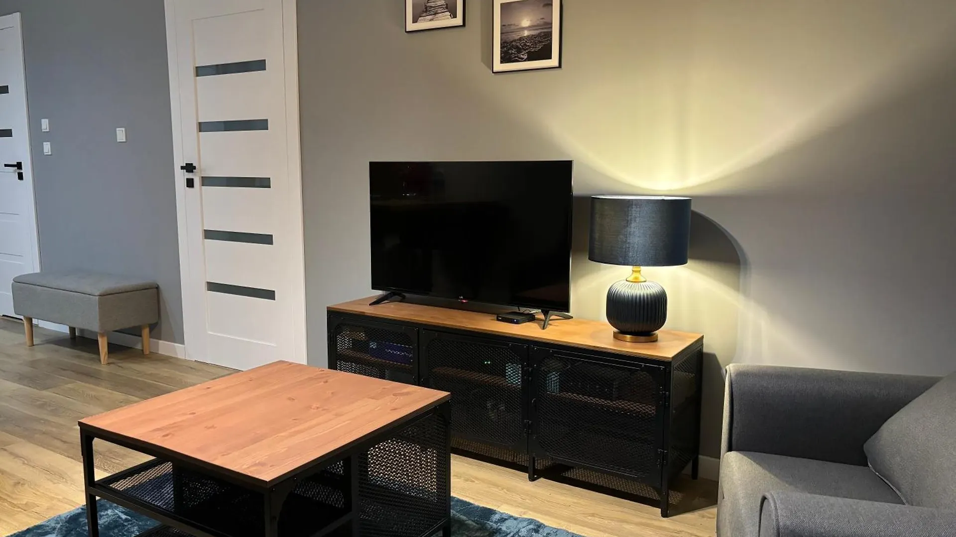 Totu Today-Sienna Grobla Apartamenty, Faktura Vat, Self Check-In Gdańsk